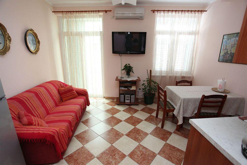 Split Apartments Peric Zewnętrze zdjęcie