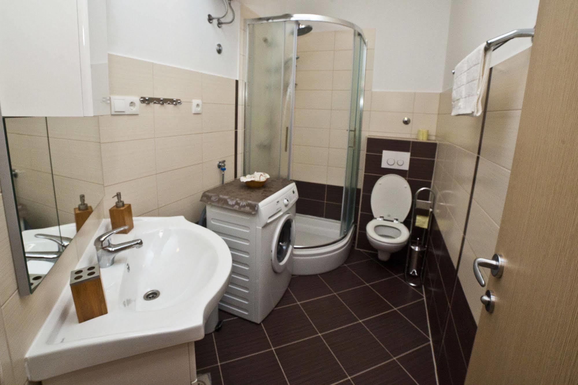 Split Apartments Peric Zewnętrze zdjęcie